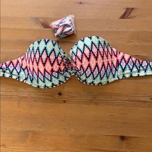 Victoria’s Secret Bikini Top